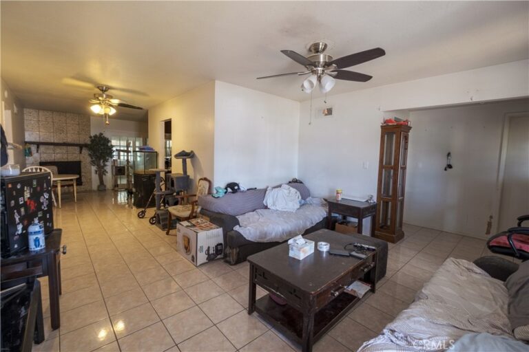 1938 Marigold St, Pomona