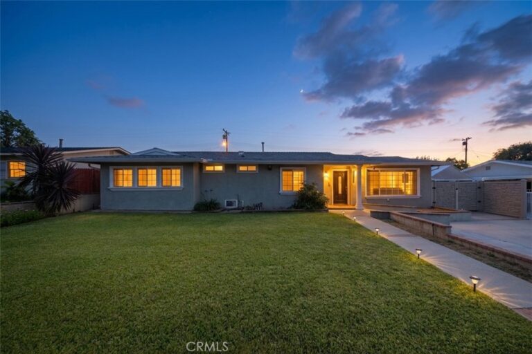 2022 E Linfield, Glendora