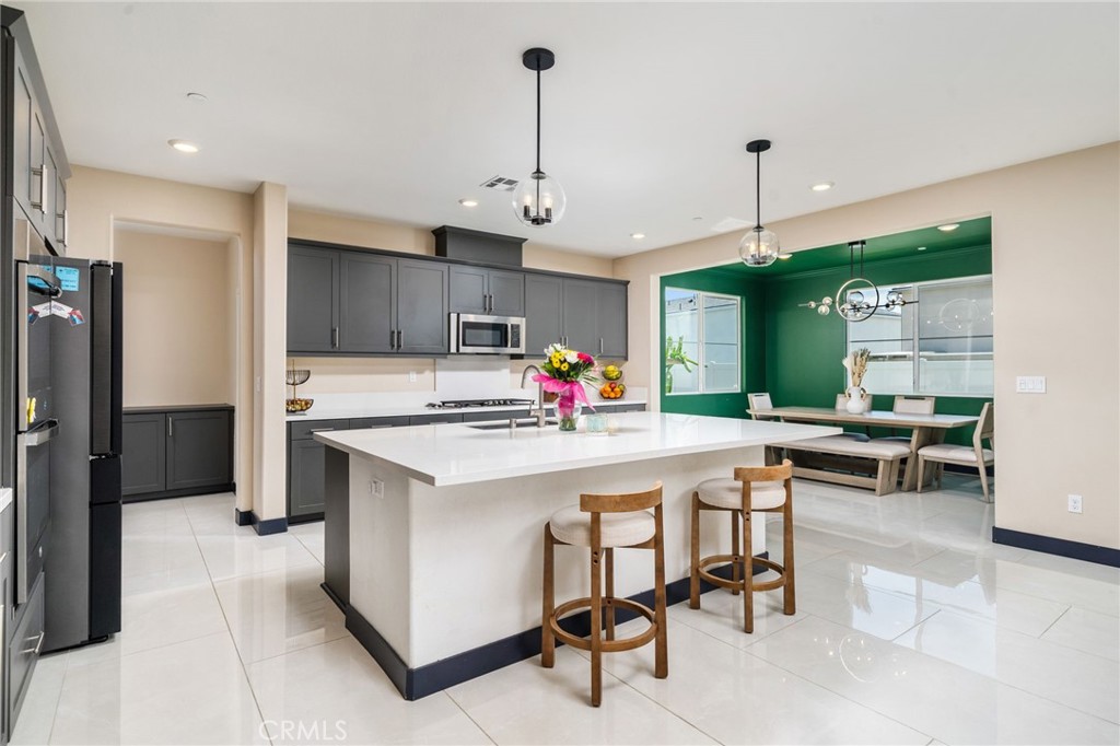 2414 Crater Avenue, Rialto