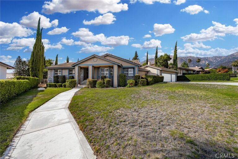 2421 Cliff Road, Upland