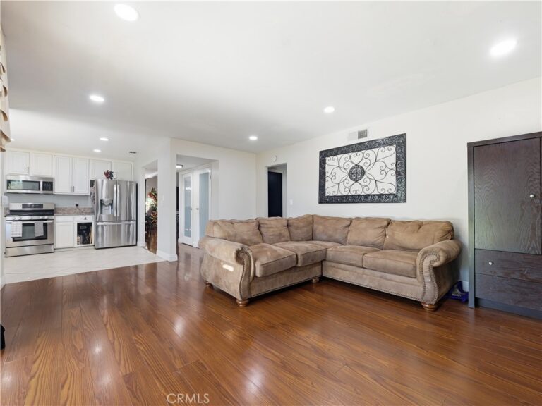 2444 N Magnolia, Rialto