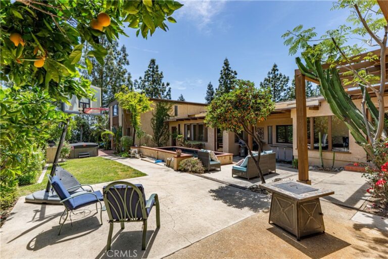 2480 Vista Drive, Upland