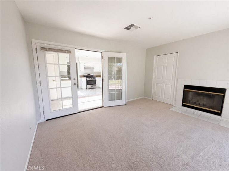 2565 W Fairview Drive, Rialto