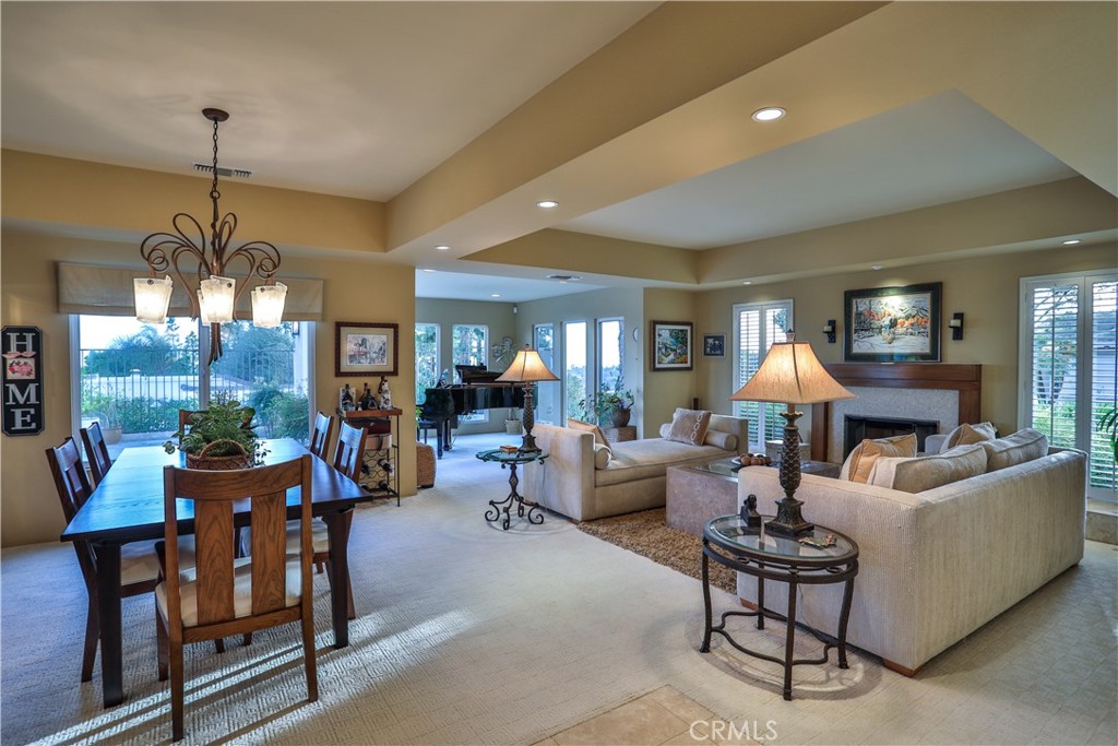 2708 N Mountain Avenue, Claremont
