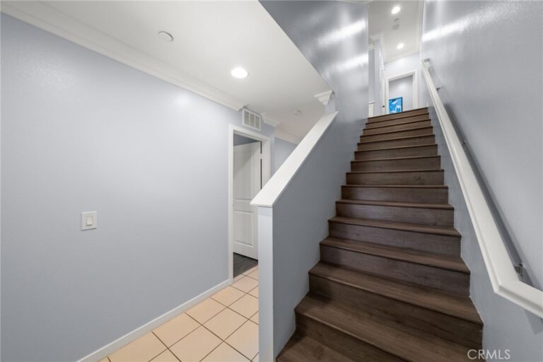 2778 Daybreak, Pomona