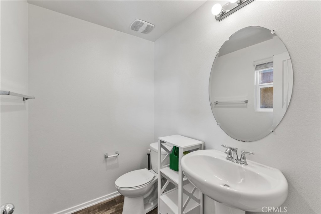 2843 E Alberta, Ontario