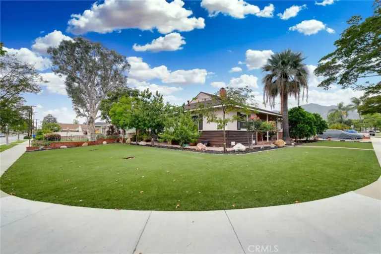 307 11th, Azusa