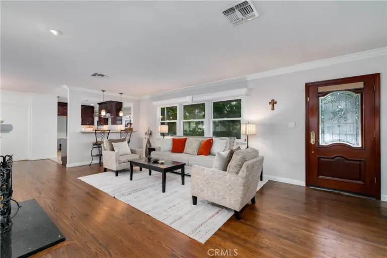 307 11th, Azusa