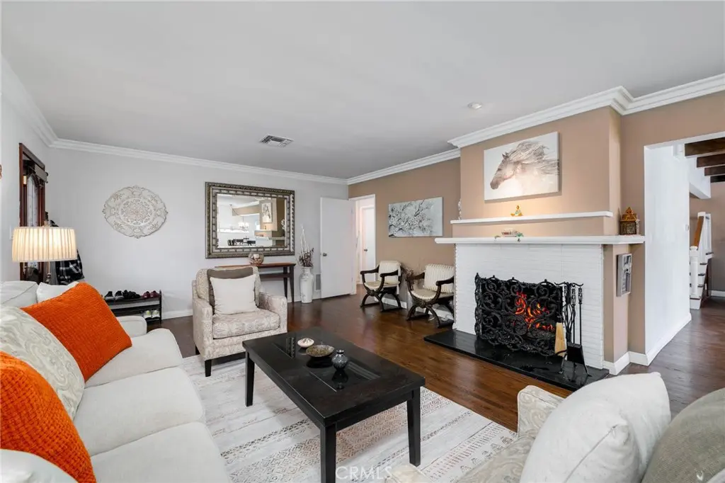 307 11th, Azusa