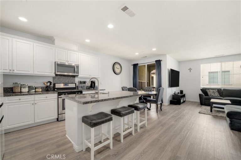 3250 E Yountville Drive #10, Ontario