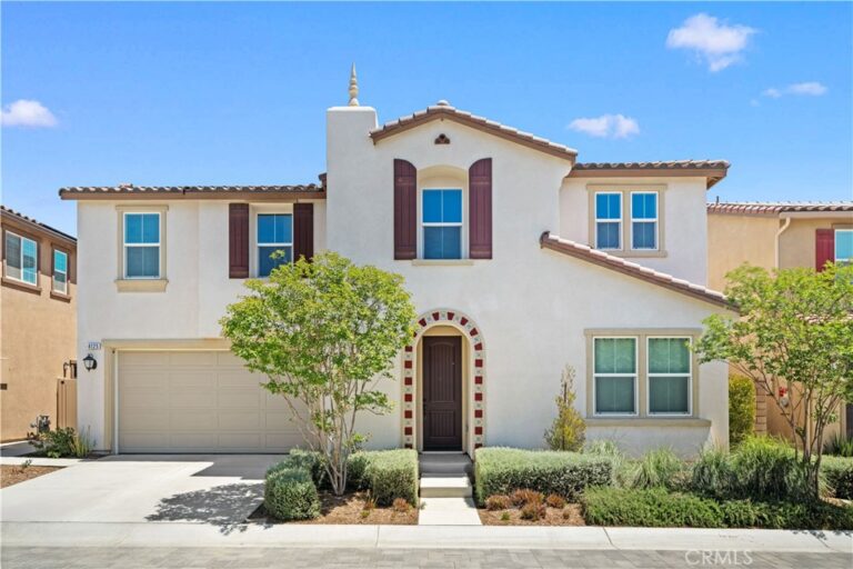 4125 E La Jolla Street, Ontario