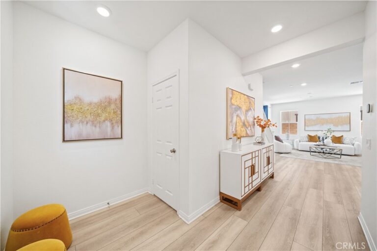 4125 E La Jolla Street, Ontario