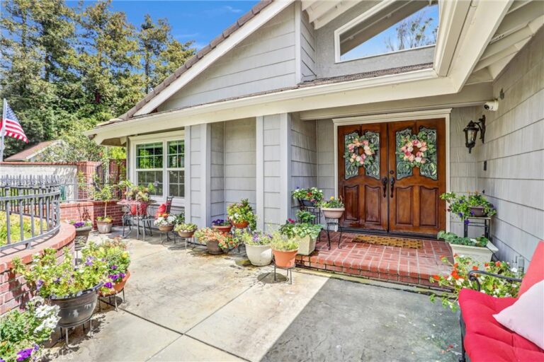 5787 Ridgeway Rd, Rancho Cucamonga