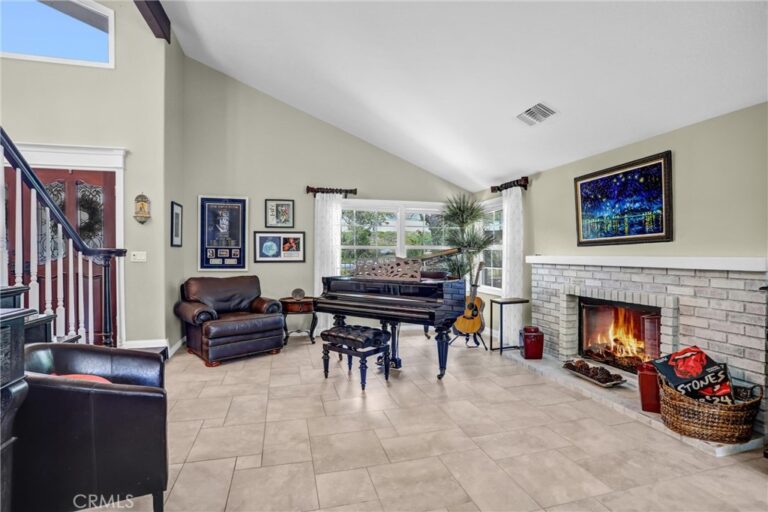 5787 Ridgeway Rd, Rancho Cucamonga