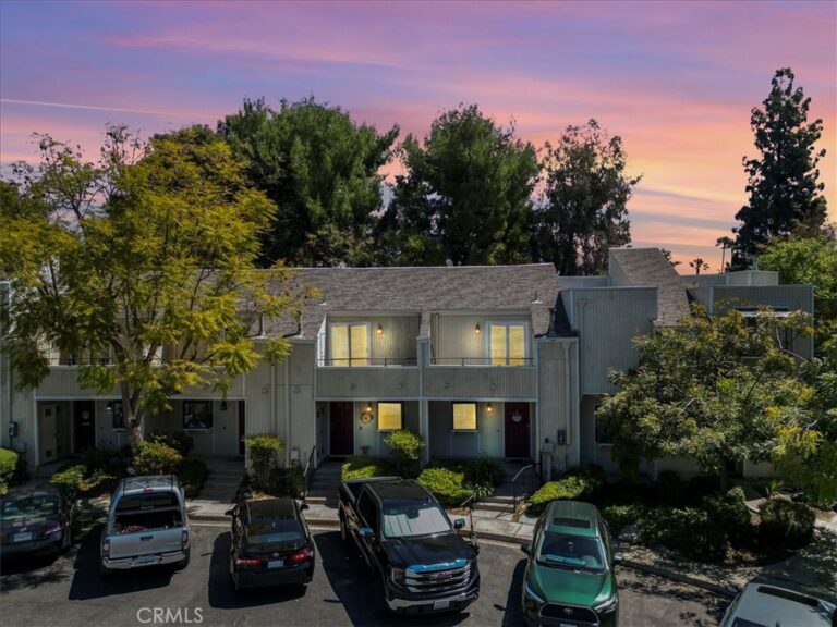 640 Sycamore, Claremont
