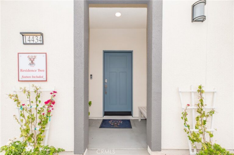 8183 Amerena Way, Fontana