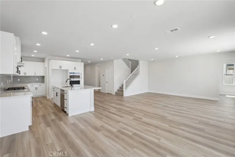 8541 Tamarack Avenue, Chino