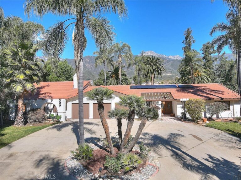 9828 Flying Mane, Rancho Cucamonga