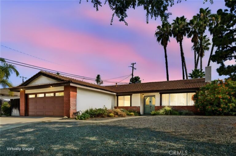 1031 W Patrick Street, Upland