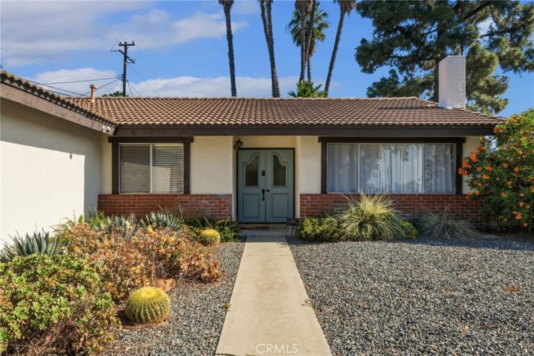 1031 W Patrick Street, Upland