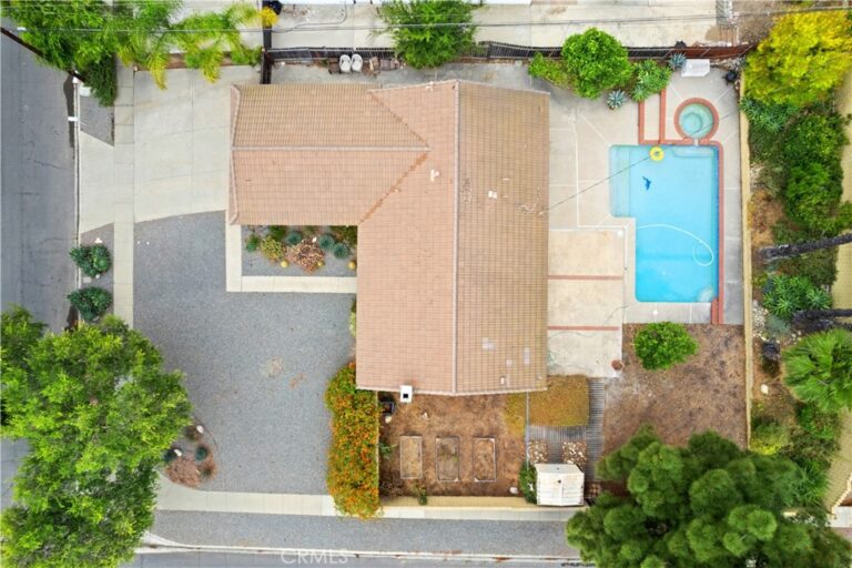 1031 W Patrick Street, Upland