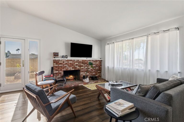 1031 W Patrick Street, Upland