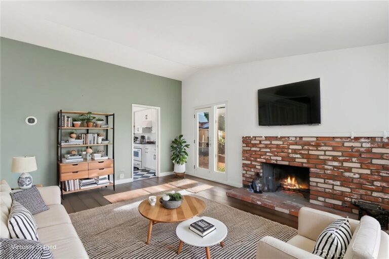 1031 W Patrick Street, Upland