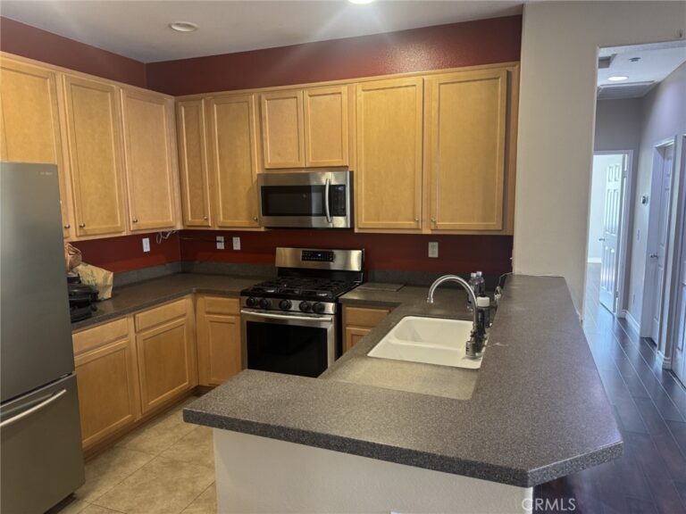 10375 Church #27, Rancho Cucamonga