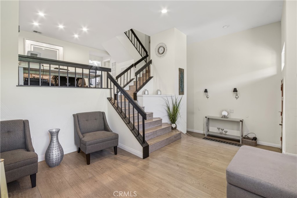 11 Wildflower Pl, Pomona