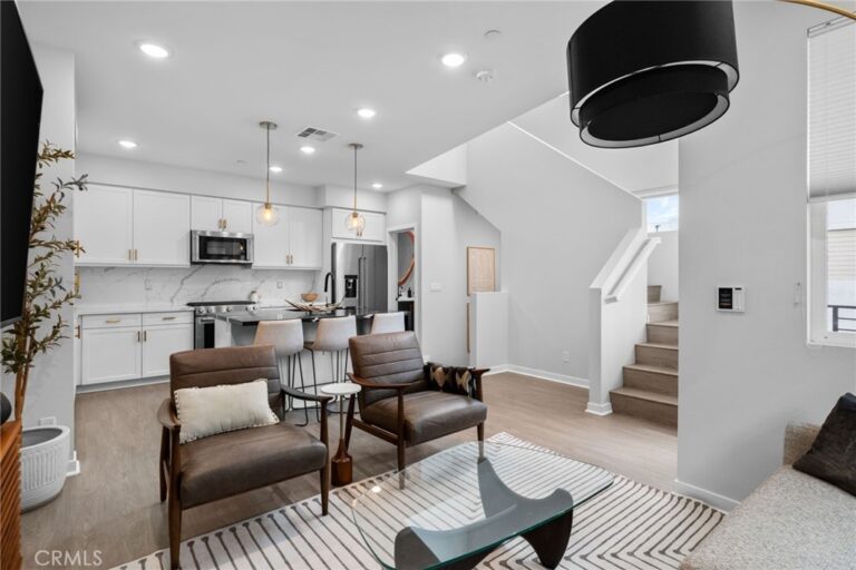 11044 Luminate Drive, Rancho Cucamonga