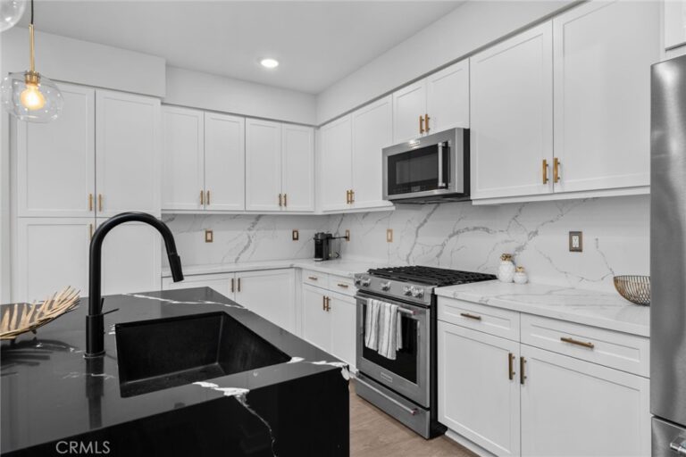 11044 Luminate Drive, Rancho Cucamonga