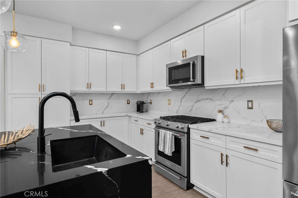 11044 Luminate Drive, Rancho Cucamonga