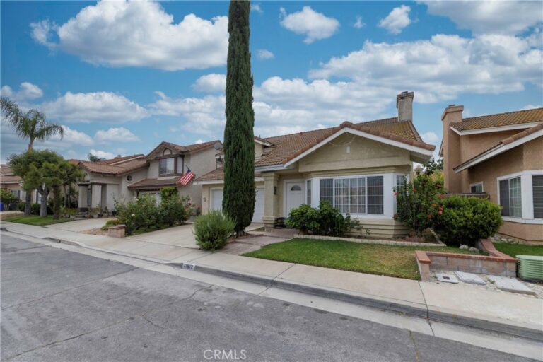 11517 Barrett, Rancho Cucamonga