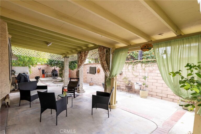11517 Barrett, Rancho Cucamonga