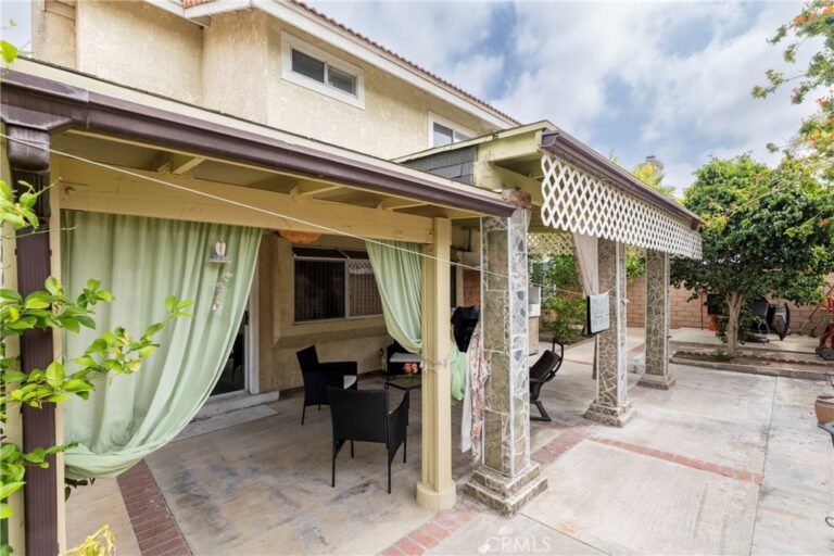11517 Barrett, Rancho Cucamonga