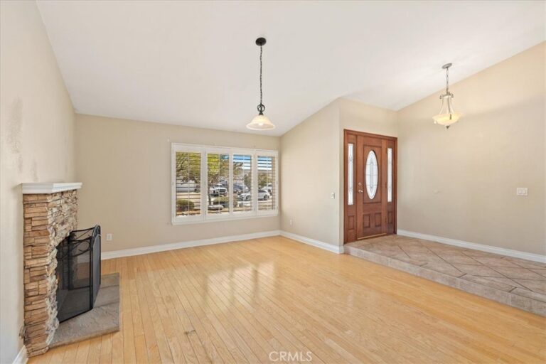 1205 Armando, Upland