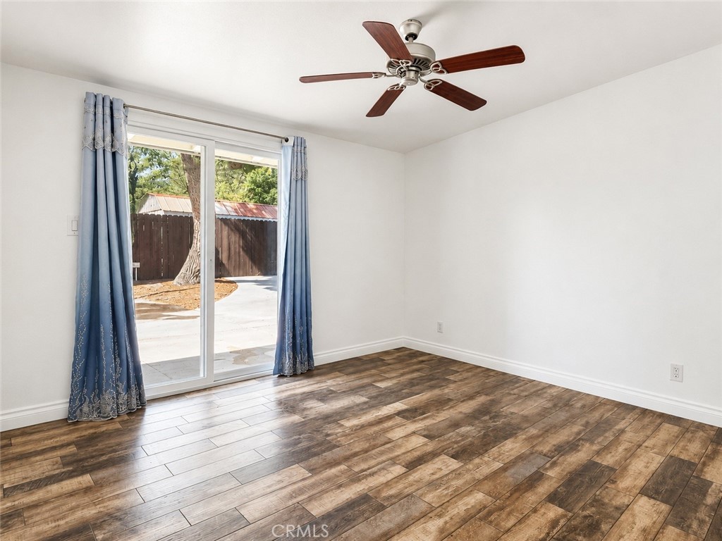 1252 E Walnut, Glendora