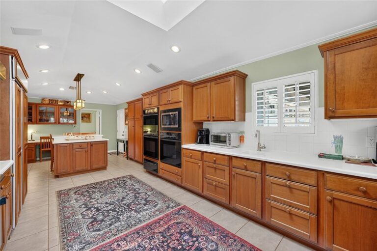 1355 Paseo Dorado, San Dimas