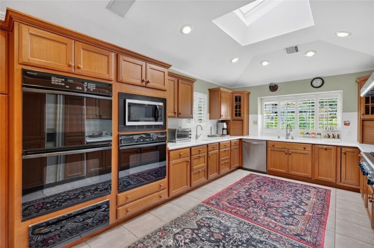 1355 Paseo Dorado, San Dimas