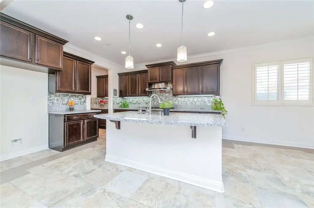 13925 Barnett, Eastvale
