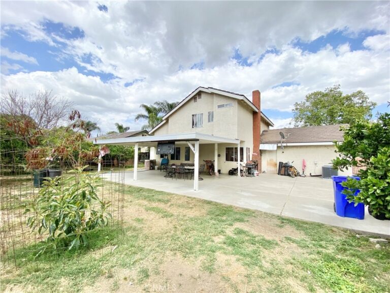 1444 N Sage Avenue, Rialto