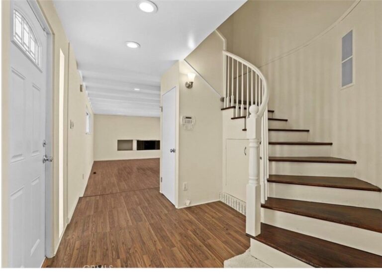 1445 N Pepper, Rialto