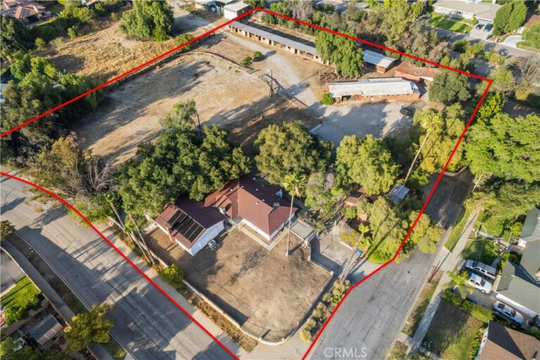 1449 E Bennett Avenue, Glendora