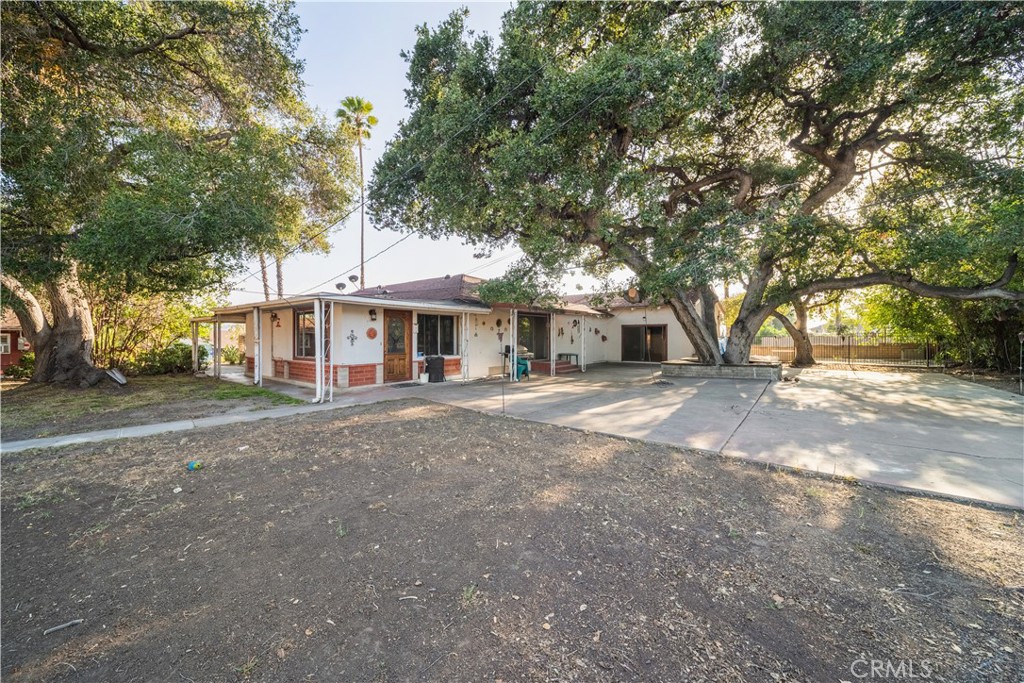 1449 E Bennett Avenue, Glendora