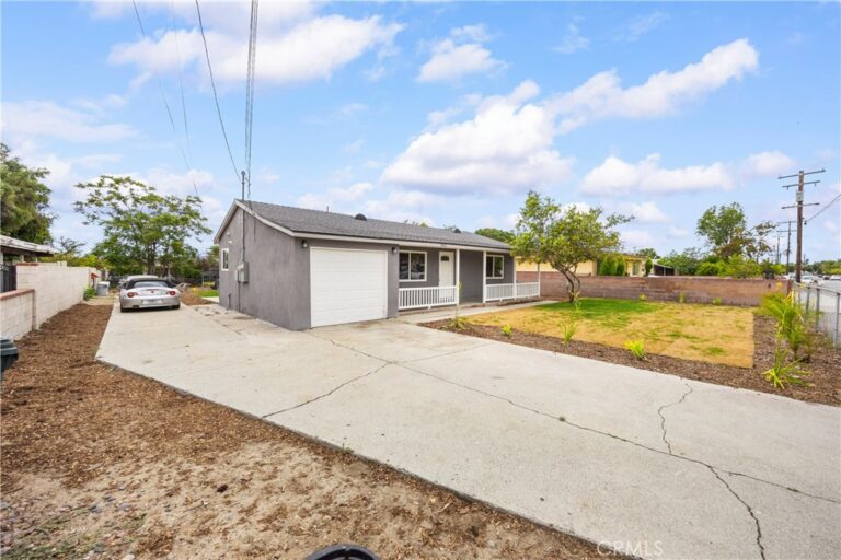 15411 Rosemary Drive, Fontana