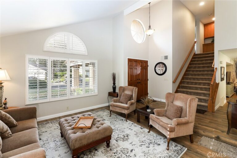1560 Paseo Delores, San Dimas