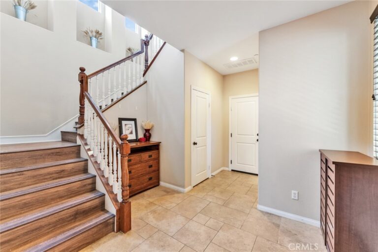 1593 Bayport, Upland