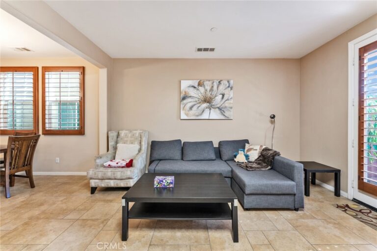 1593 Bayport, Upland