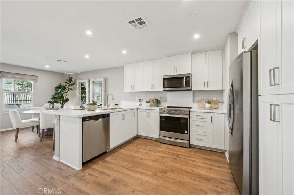 16139 Lumia Way, Fontana