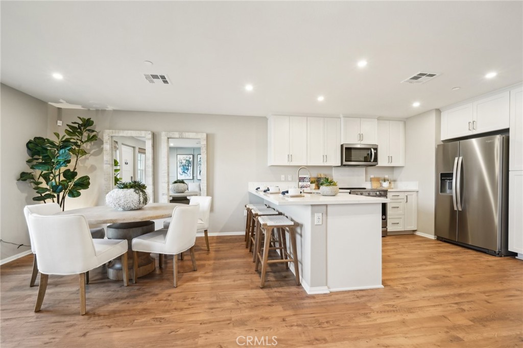 16139 Lumia Way, Fontana